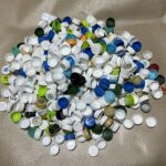 家にたまった551個のキャップ